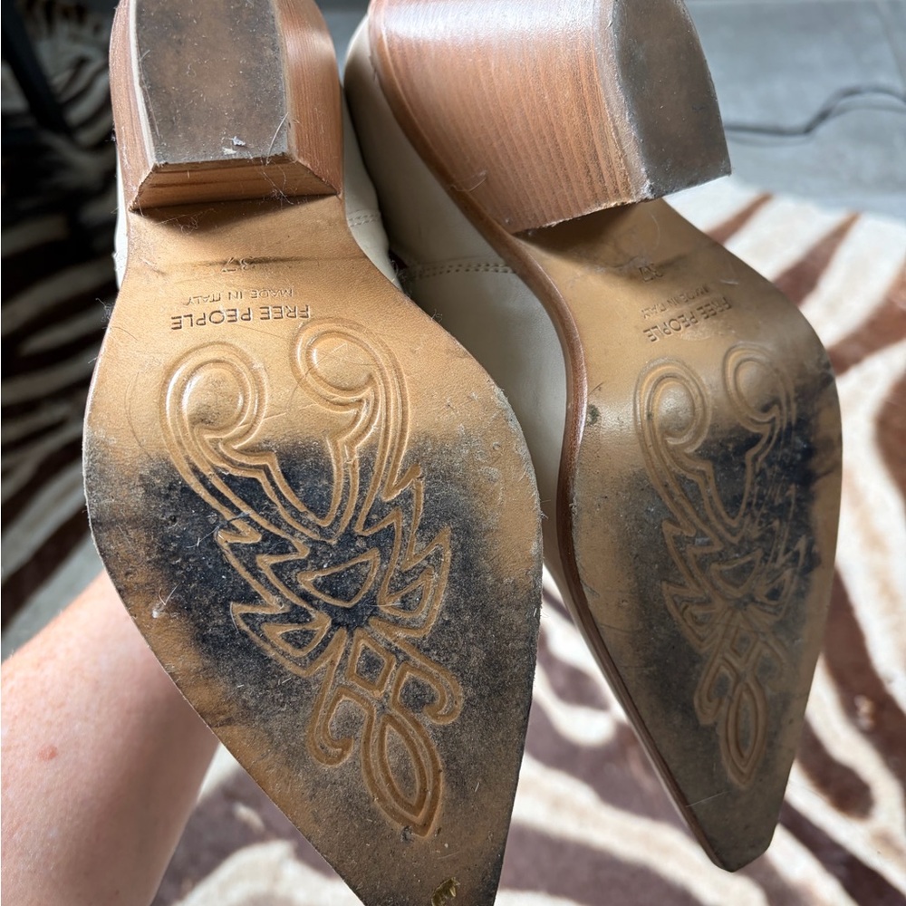 Free People Flash Chelsea Western Boots - Picture 10 of 10